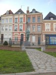 place-du-neuf-bourg-valenciennes.jpg